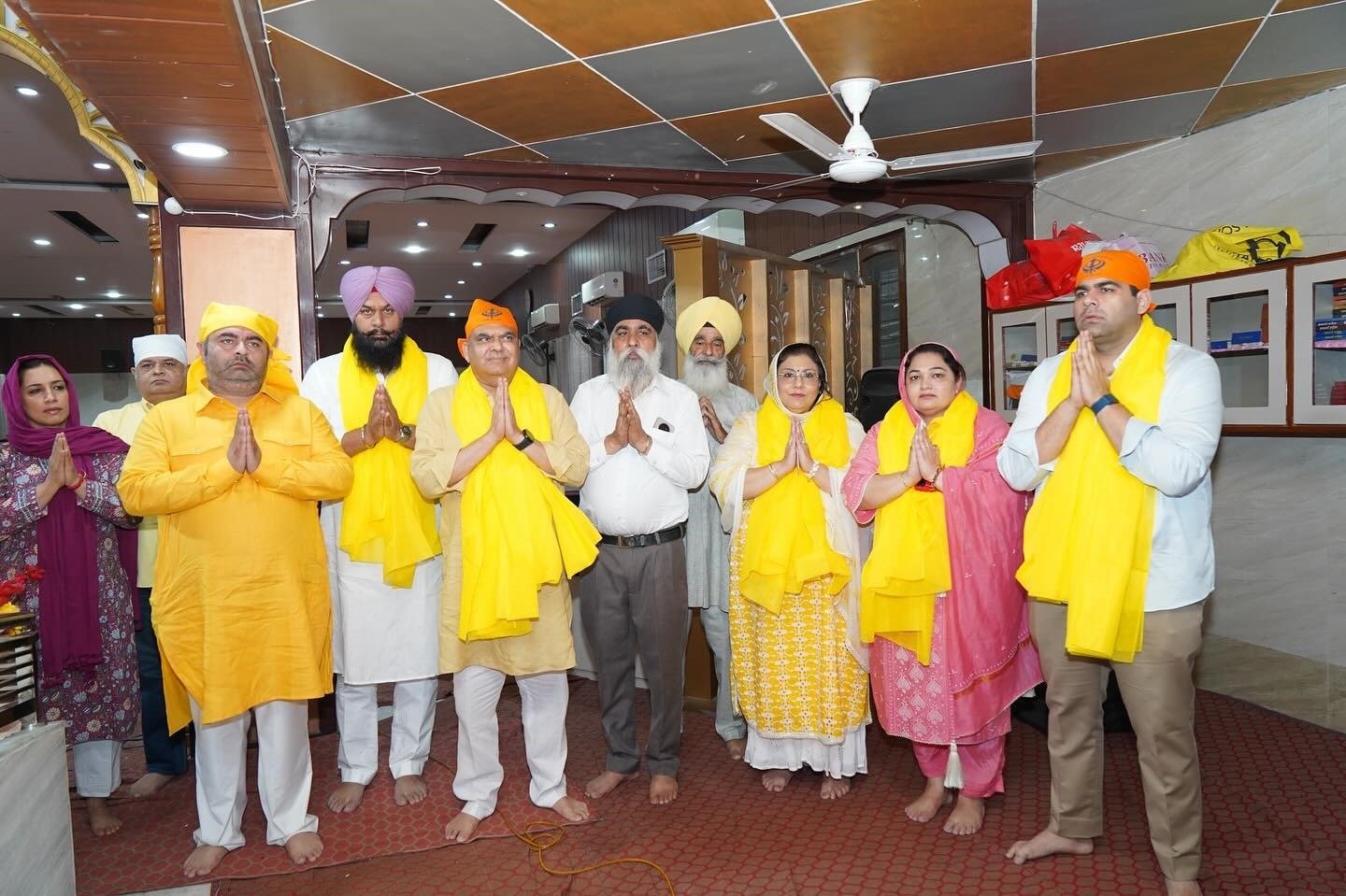 Obeisance At 11 Gurdwaras3