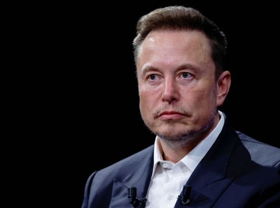Elon Musk Chatbot Controversy