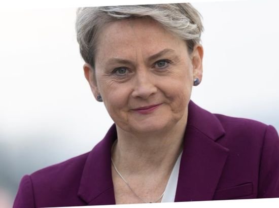 UK Foreign Secretary Suggests International Community Nearing Gaza Peace Deal