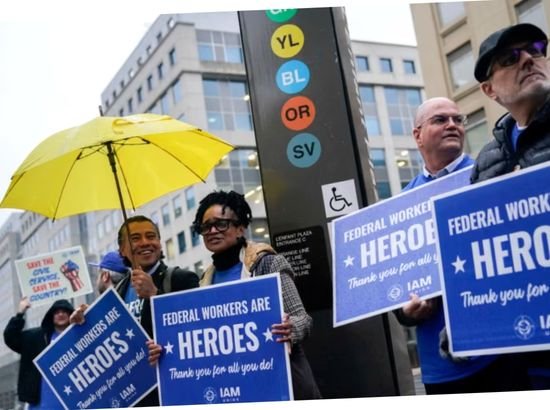 Historic Exodus: Over 100,000 Federal Workers Set to Quit Amid Deep Cuts and Shutdown Threat